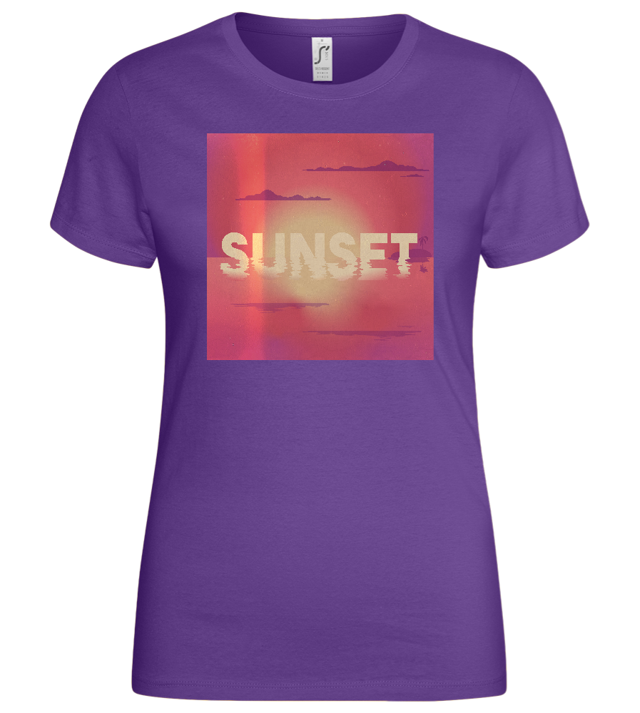 Sunset in Sea Design - Basic women's t-shirt_DARK PURPLE_front