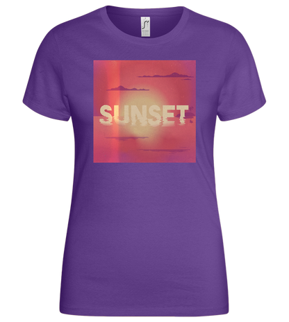 Sunset in Sea Design - Basic women's t-shirt_DARK PURPLE_front