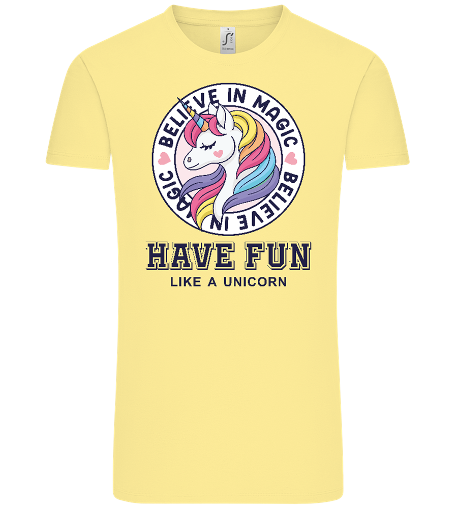 Believe in Magic Unicorn Design - Comfort Unisex T-Shirt_AMARELO CLARO_front