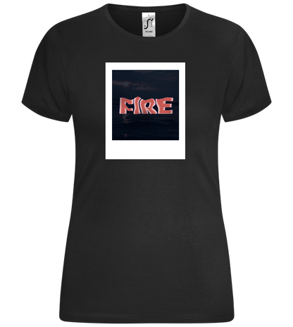 Fire Polaroid Design - Comfort women's t-shirt_DEEP BLACK_front